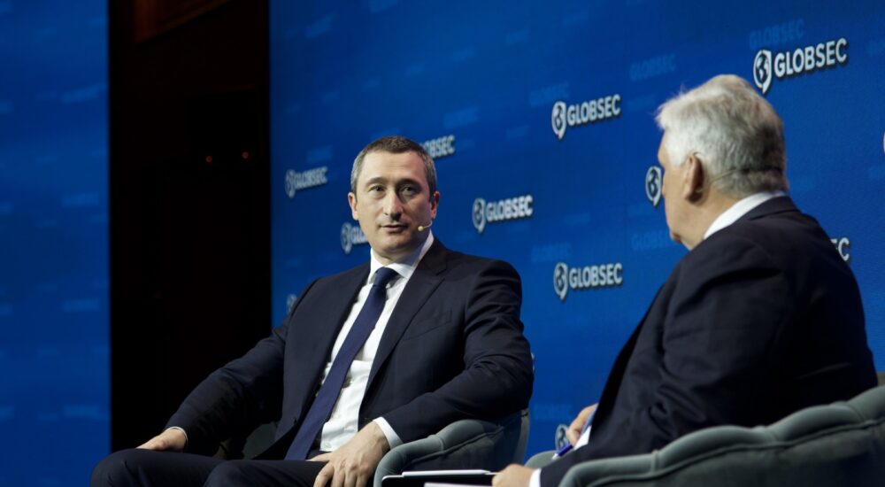 Олексій Чернишов: Впровадження економічних реформ – єдиний спосіб повернути українців додому