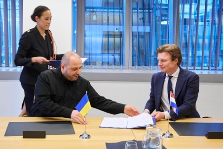Україна та Нідерланди підписали угоду щодо посилення співпраці з українською оборонною промисловістю