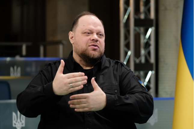 Стефанчук: закон про множинне громадянство дає сигнал, що Україна не відвертається від своїх громадян