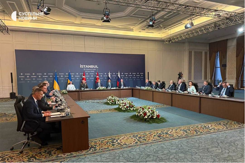 Україна та рф домовилися працювати над обміном військових, які понад три роки у полоні