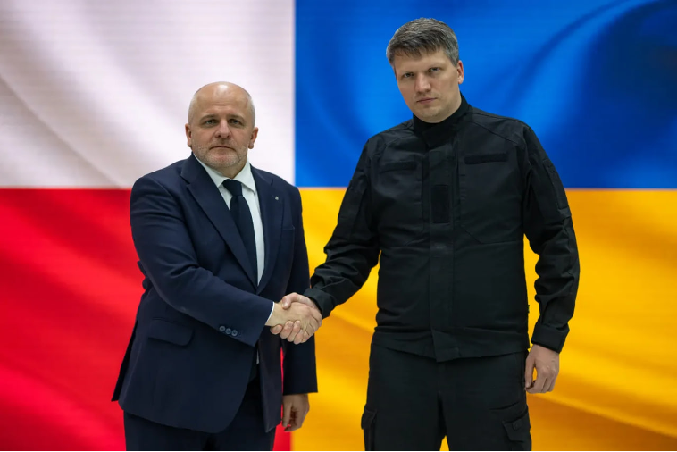 Україна та Польща обговорили спільне виробництво озброєння та подальшу військову допомогу