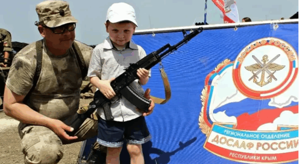 Окупанти перетворюють школи на ТОТ у військові полігони