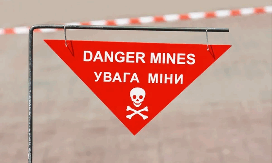 ДСНС України повідомила про ліквідацію наслідків бойових дій та діяльність піротехніків