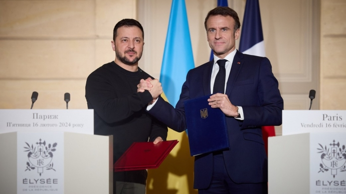 Макрон і Зеленський домовилися зустрітися після саміту на Алясці – ЗМІ