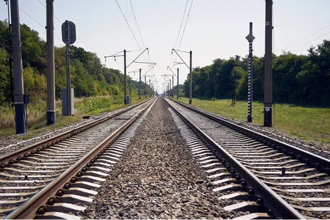 Окупаційна влада на ТОТ скорочуватиме залізничників