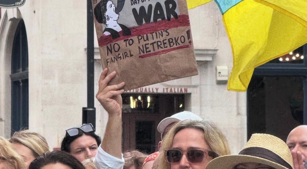 Українці у Великій Британії протестуватимуть проти виступу російської оперної співачки в Лондоні