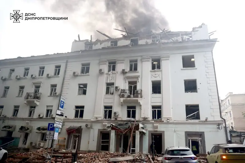 В Дніпрі 15 постраждалих, один чоловік помер – ОВА