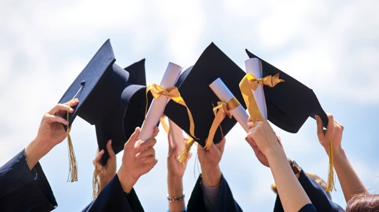 Безкоштовне навчання та курси для українців за кордоном