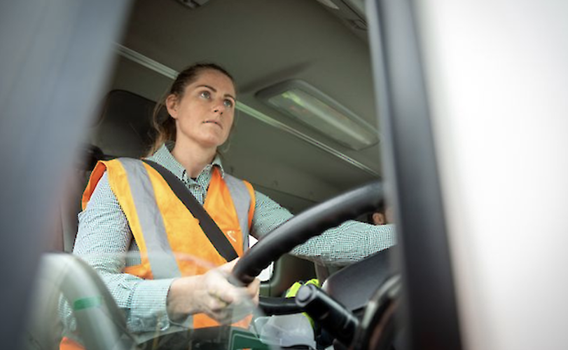 В Україні стартував проєкт із залучення жінок у логістичну сферу
