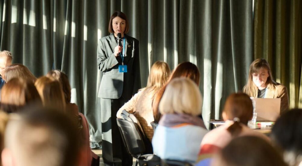 Мінсоцполітики розробляє проєкт Стратегії збереження зв’язку з українцями за кордоном