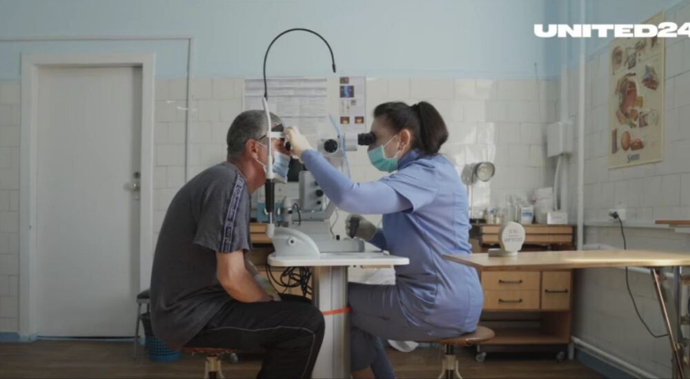 На платформі UNITED24 зібрали 1,5 мільйона доларів на лікування важких травм очей в українців