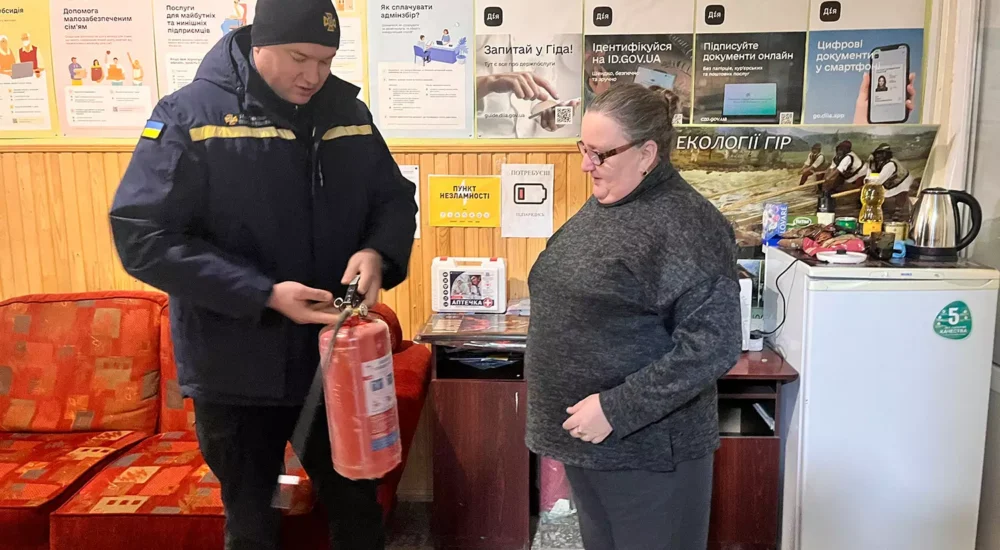 Офіцери-рятувальники громад нагадують правила безпеки