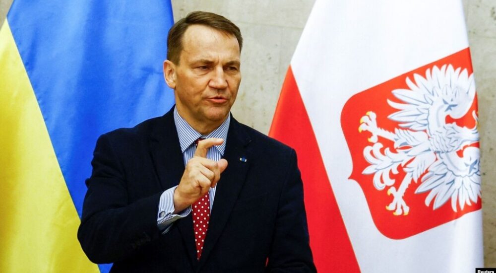 МЗС Польщі звернулося до Маска щодо ролі Starlink у війні проти України