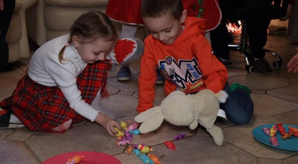 «Мрію, аби кожна дитина була в родині»: у Мінсоцполітики розповіли історію 24-річного батька-вихователя