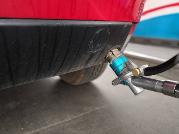 Нафтогаз вперше імпортує LNG через термінал у Німеччині – газ надходитиме до України через Польщу