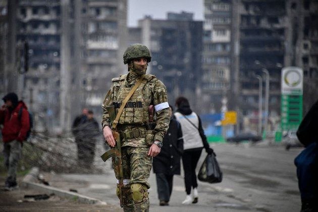 «Жовта Стрічка»: Окупанти планують переселити на ТОТ України до 100 тисяч осіб із депресивних регіонів рф