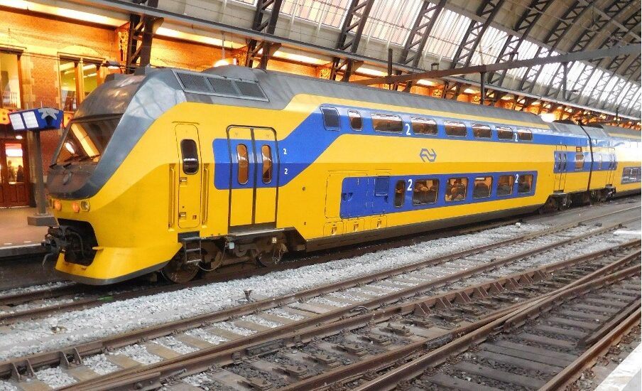 Бюджетні літні подорожі Нідерландами: популярний залізничний проїзний стартує раніше