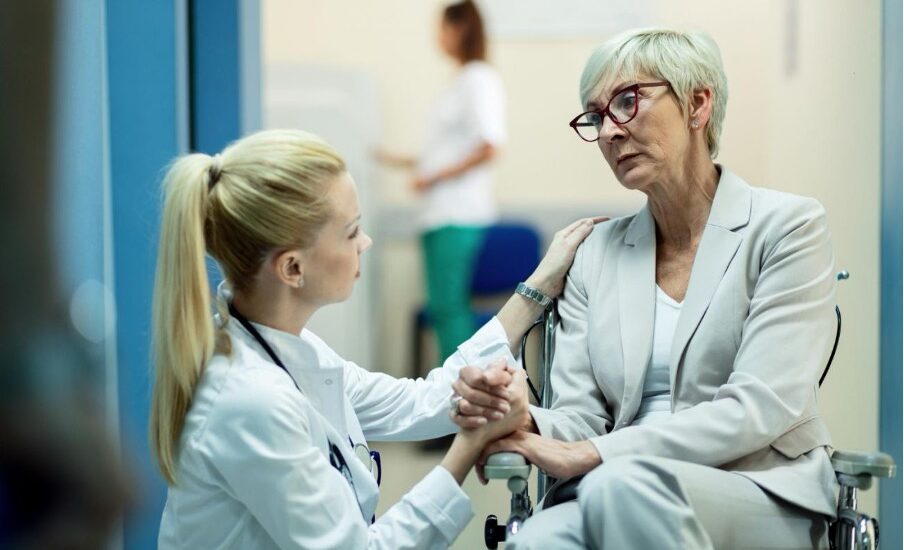 Українці в Польщі та доступ до медицини: що змінилося і кого це стосується