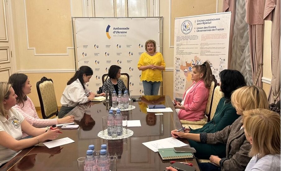 У Парижі обговорили підтримку українських шкіл у Франції: як зберегти освіту й мову для дітей за кордоном