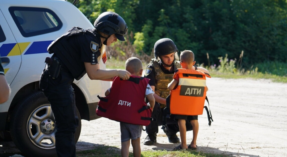 На Дніпропетровщині оголосили примусову евакуацію із 16 населених пунктів